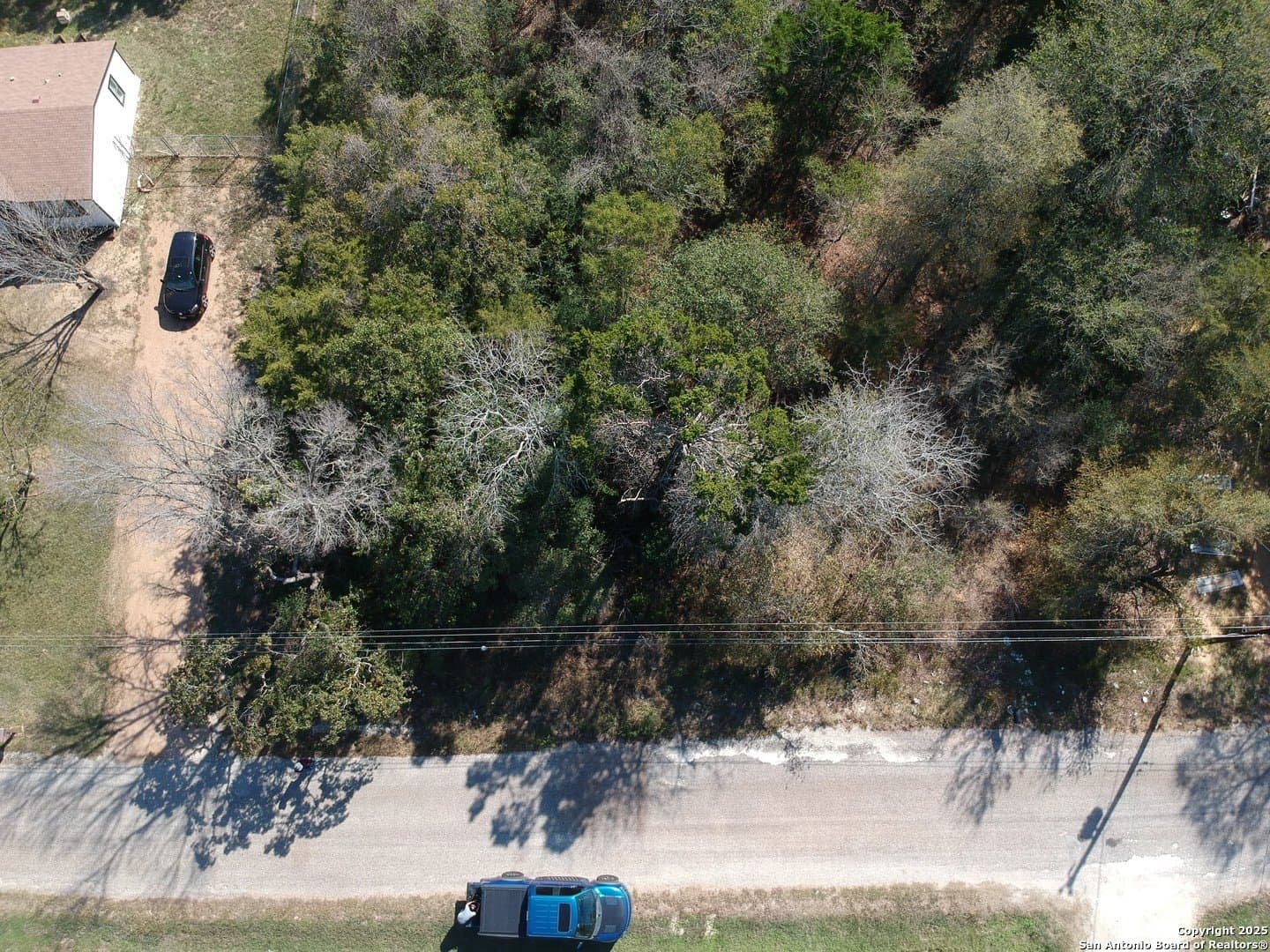 0.76 acres in Bastrop County gallery image 2