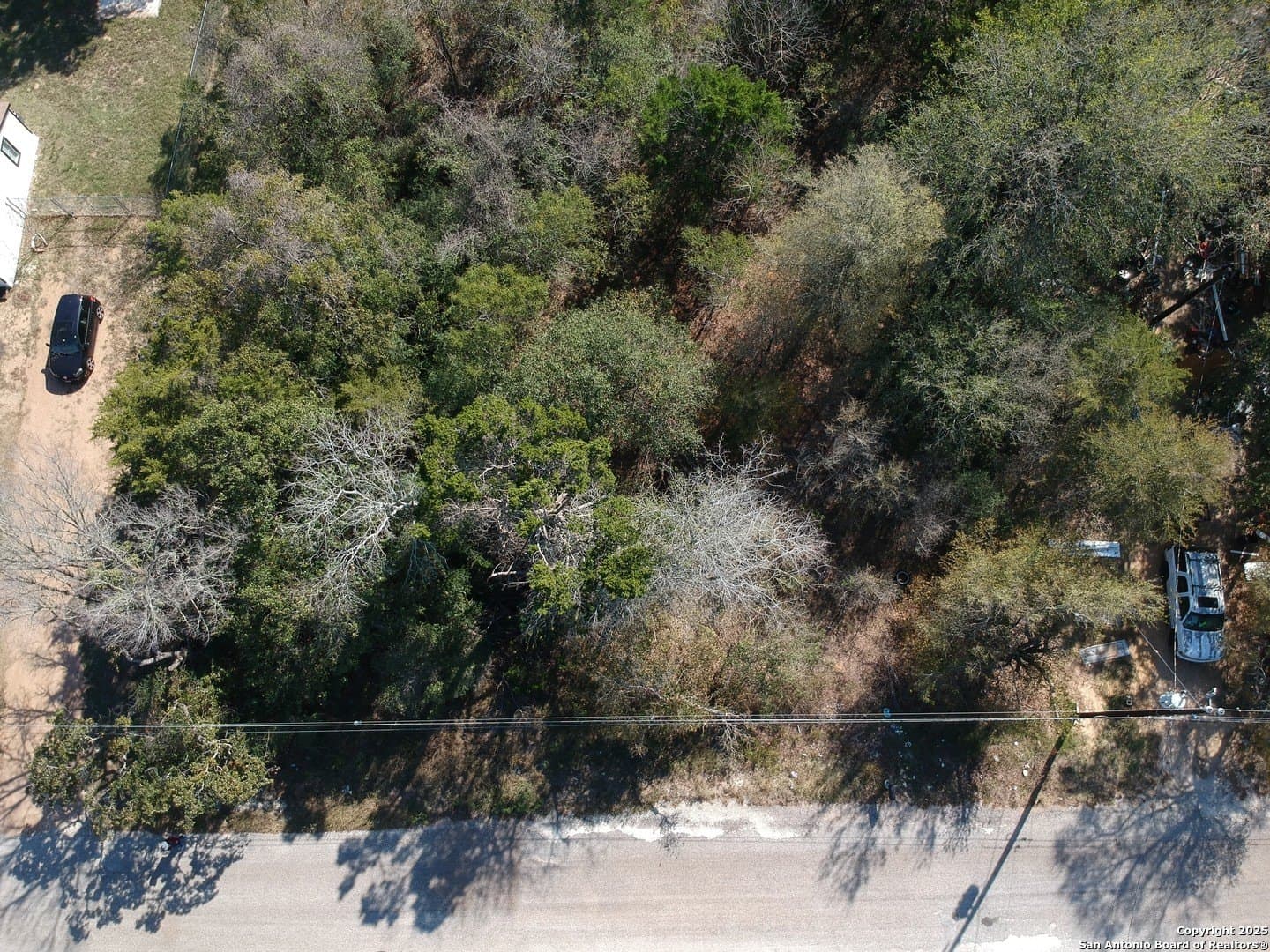 0.76 acres in Bastrop County gallery image 3