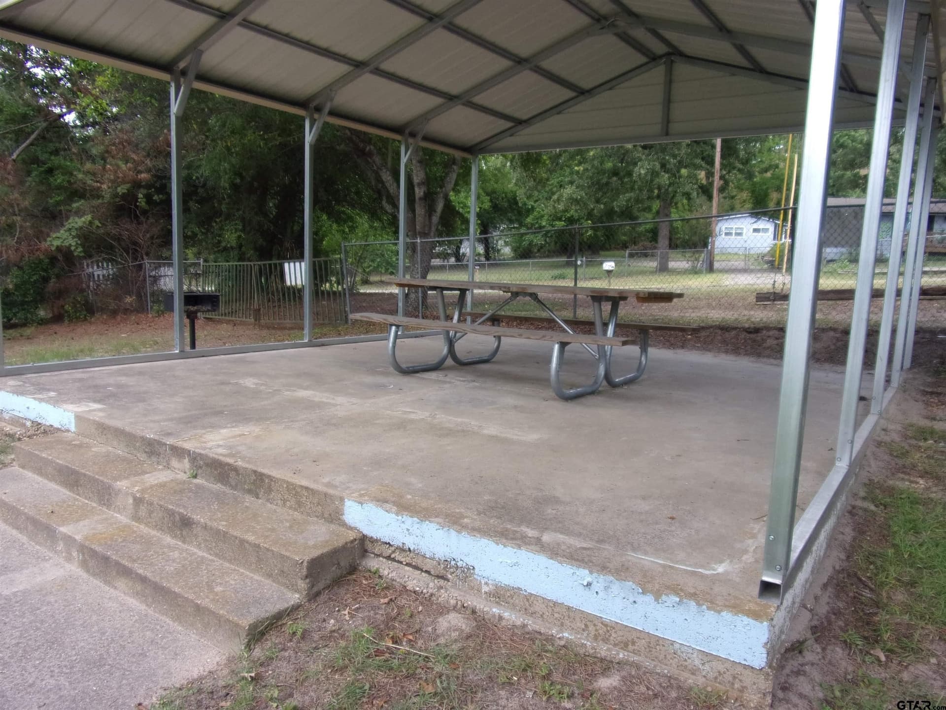 0.88 acres in Van Zandt County - photo 14