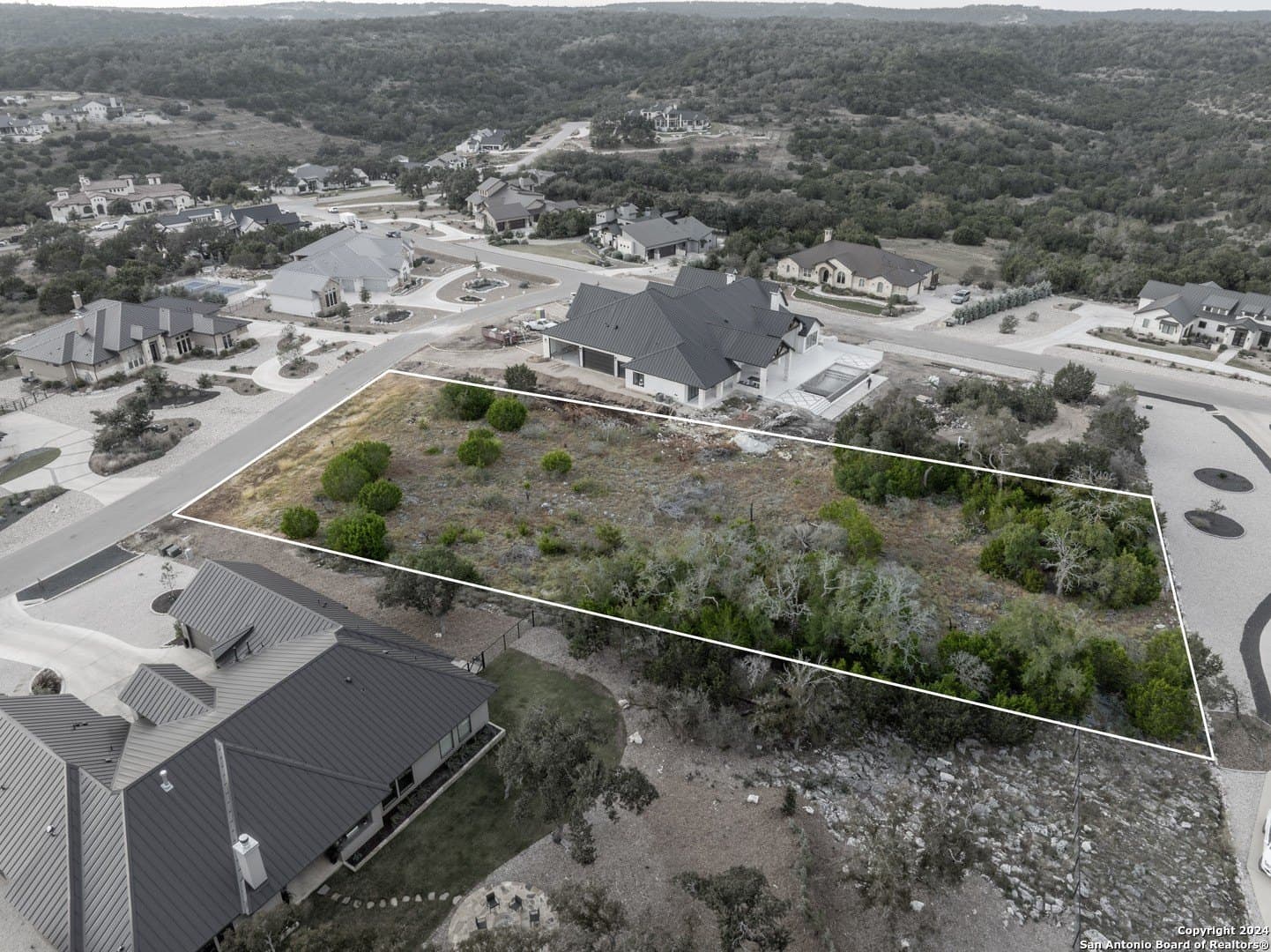 1.01 acres in Comal County - photo 2