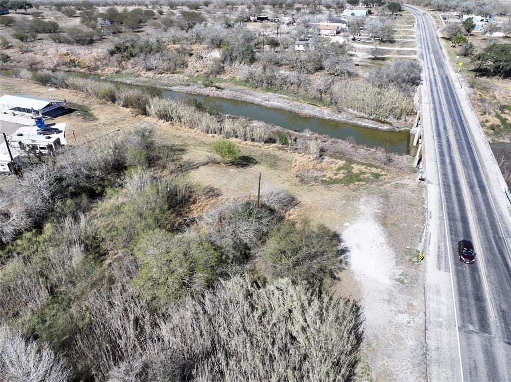 0.26 acres in San Patricio County - photo 8