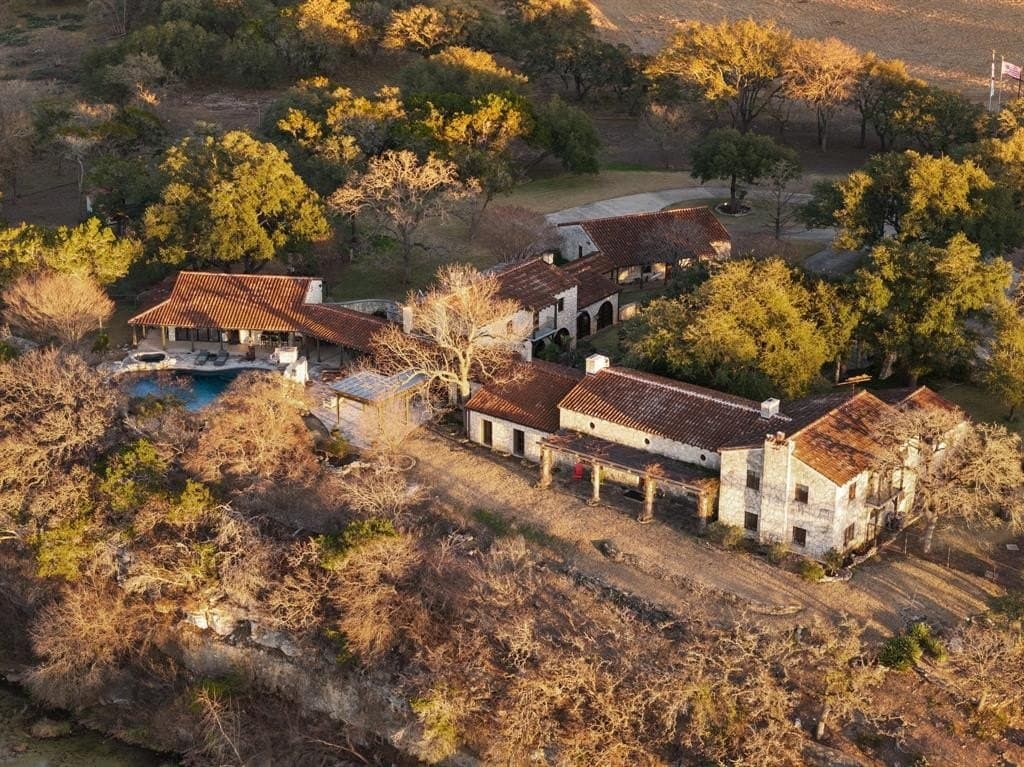 168.07 acres in Kerr County gallery image 3