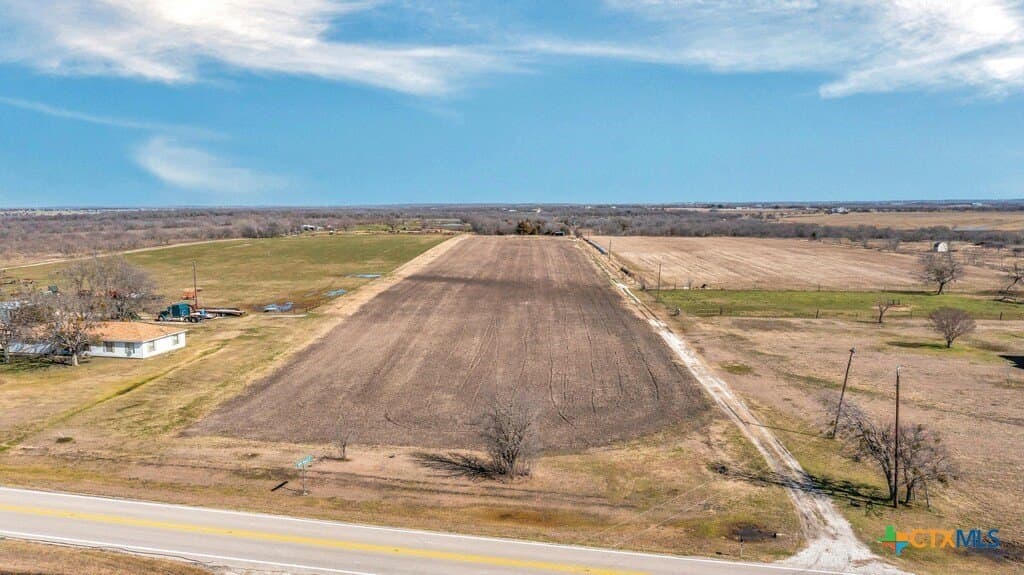 17 acres in McLennan County gallery image 4