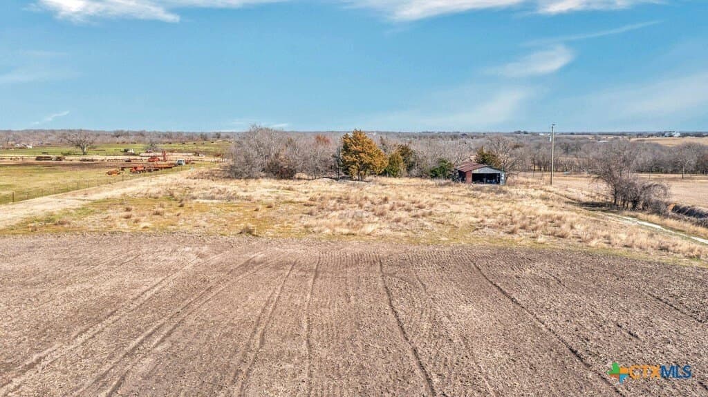17 acres in McLennan County featured view