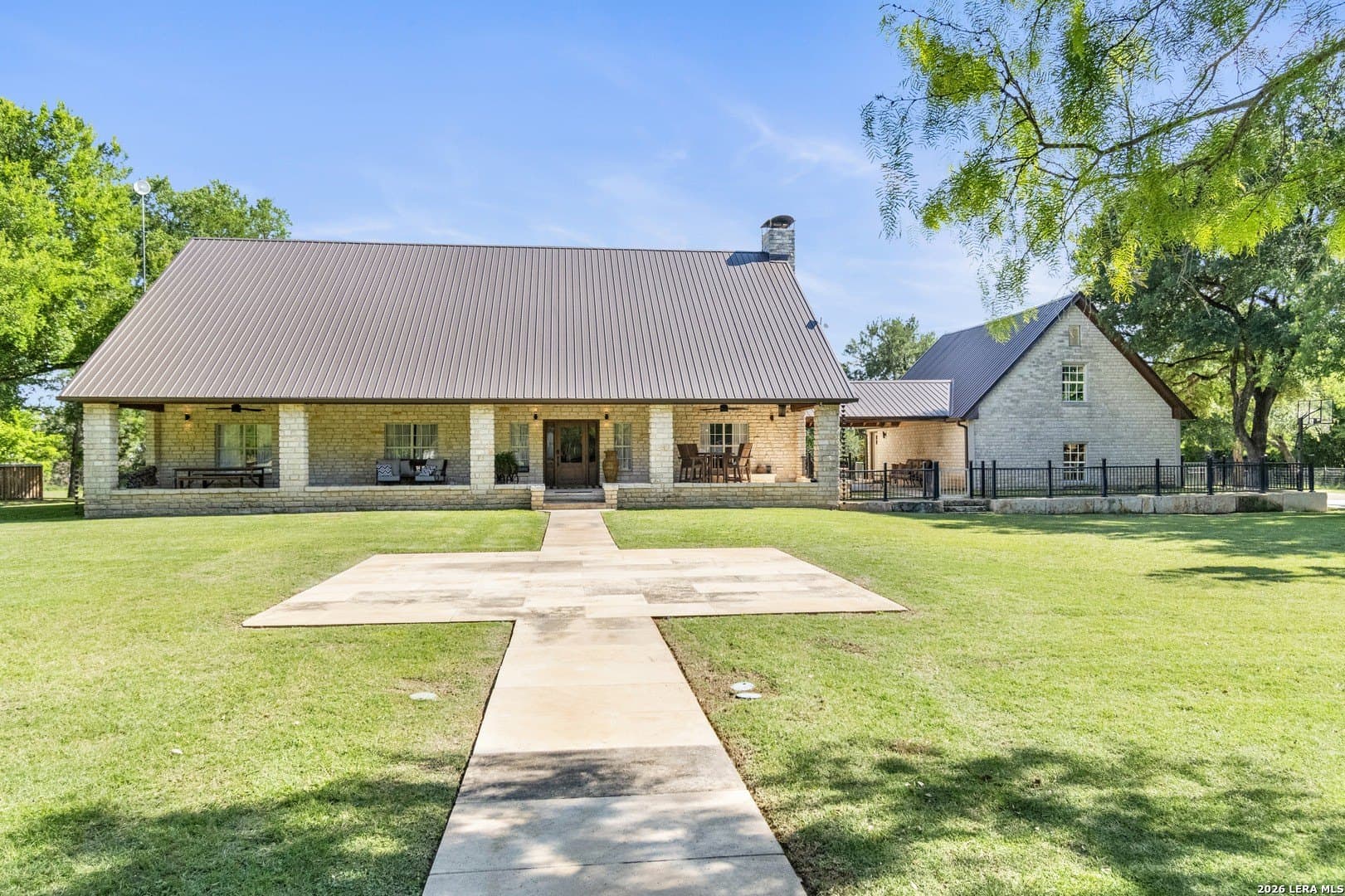 10.27 acres in Burnet County