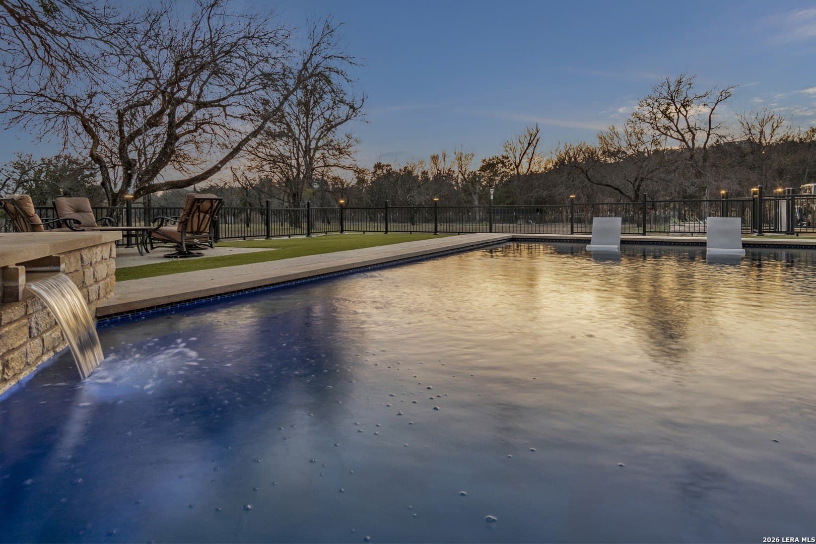 10.27 acres in Burnet County gallery image 4