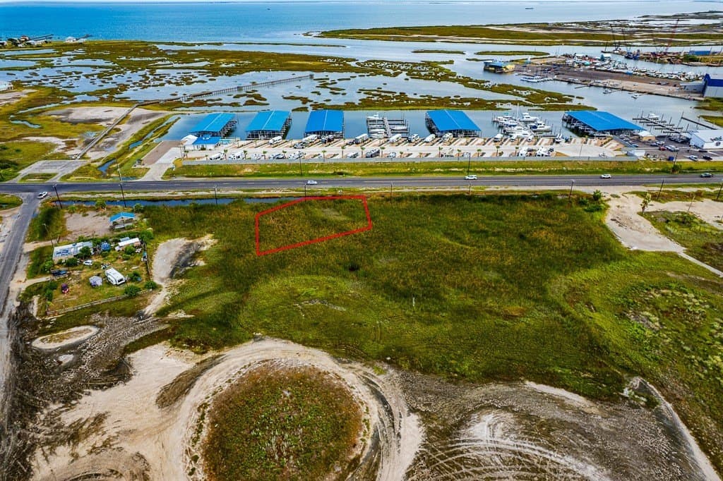 0.31 acres in Aransas County - photo 2
