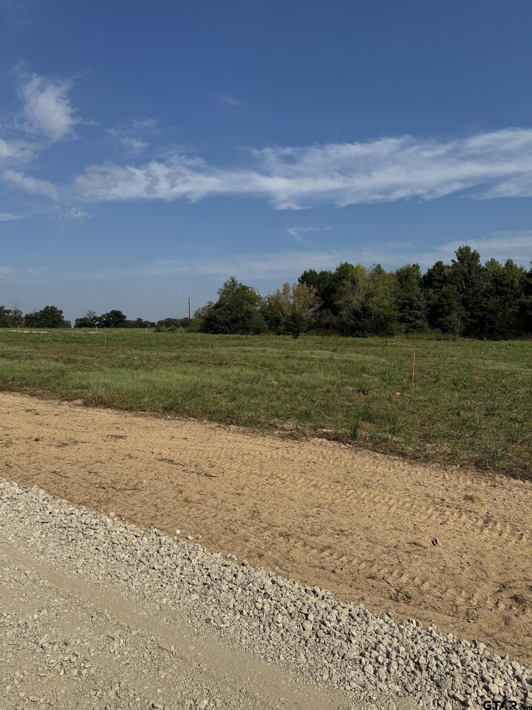 1.5 acres in Wood County gallery image 2