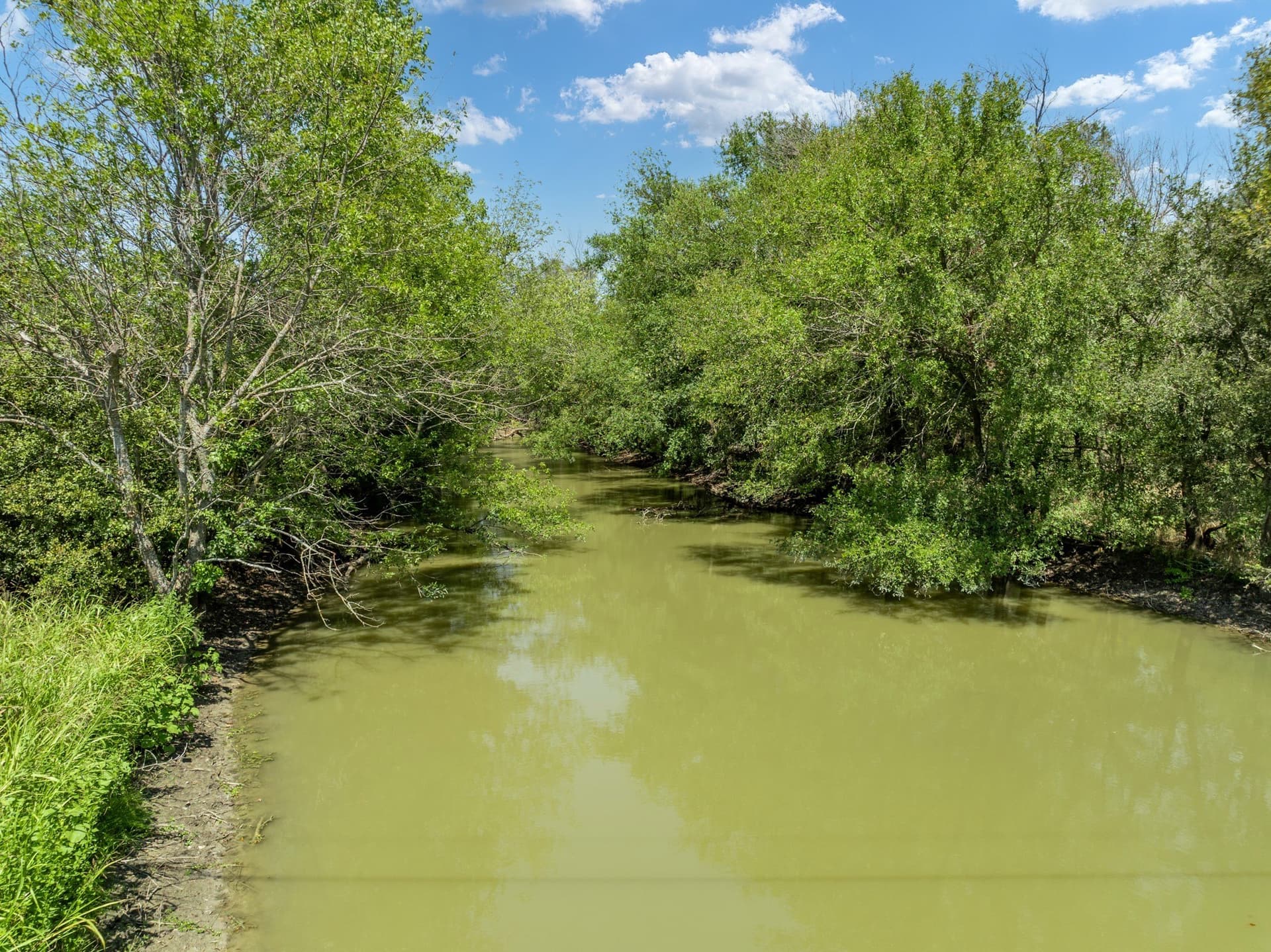 10 acres in Hill County gallery image 3