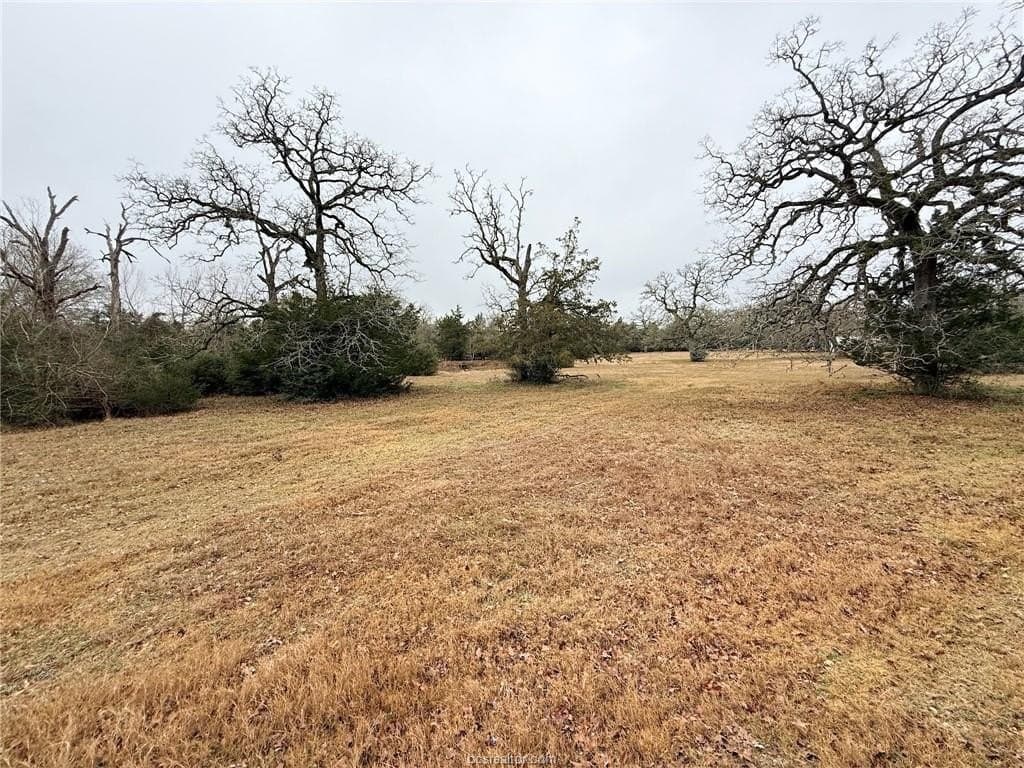 5.14 acres in Brazos County