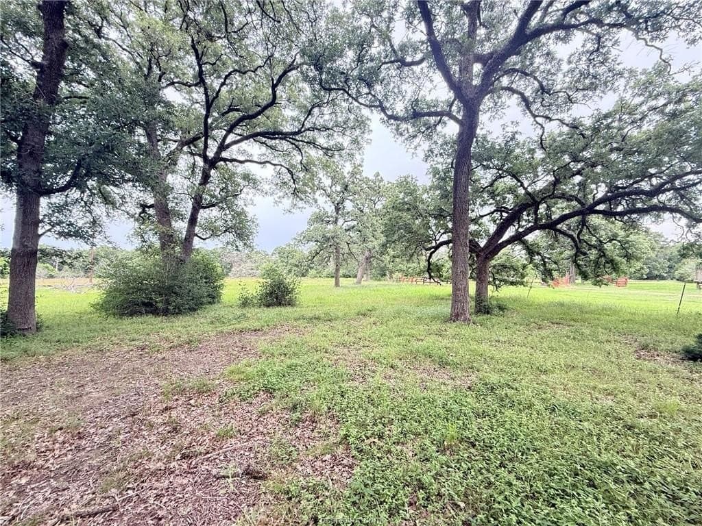 5.14 acres in Brazos County