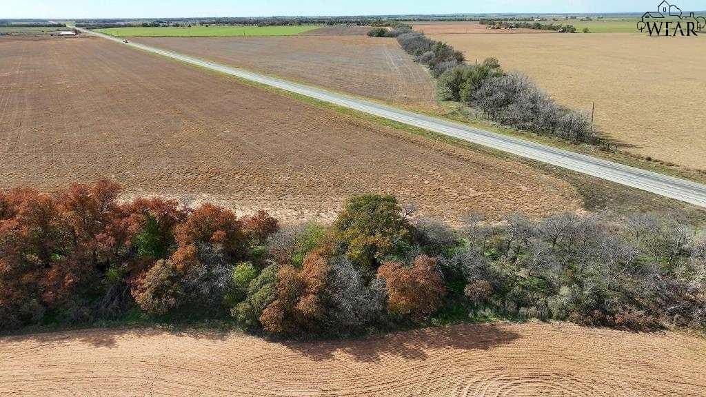 30.24 acres in Wilbarger County