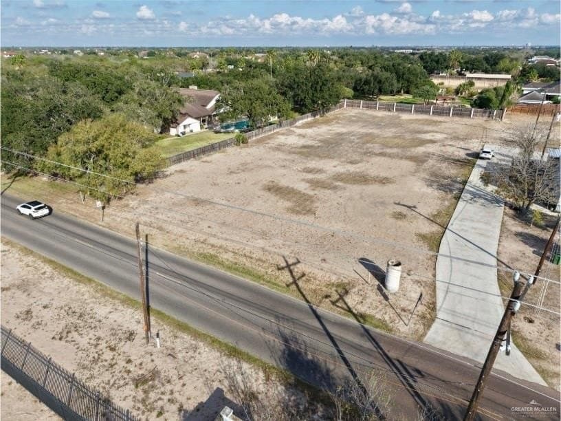 0.96 acres in Hidalgo County - photo 9