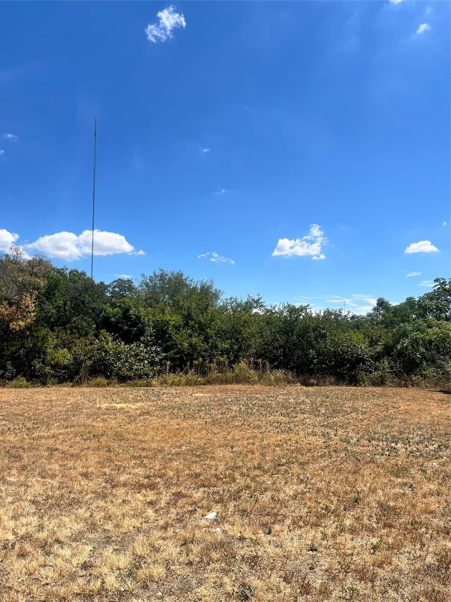 1.44 acres in Dallas County