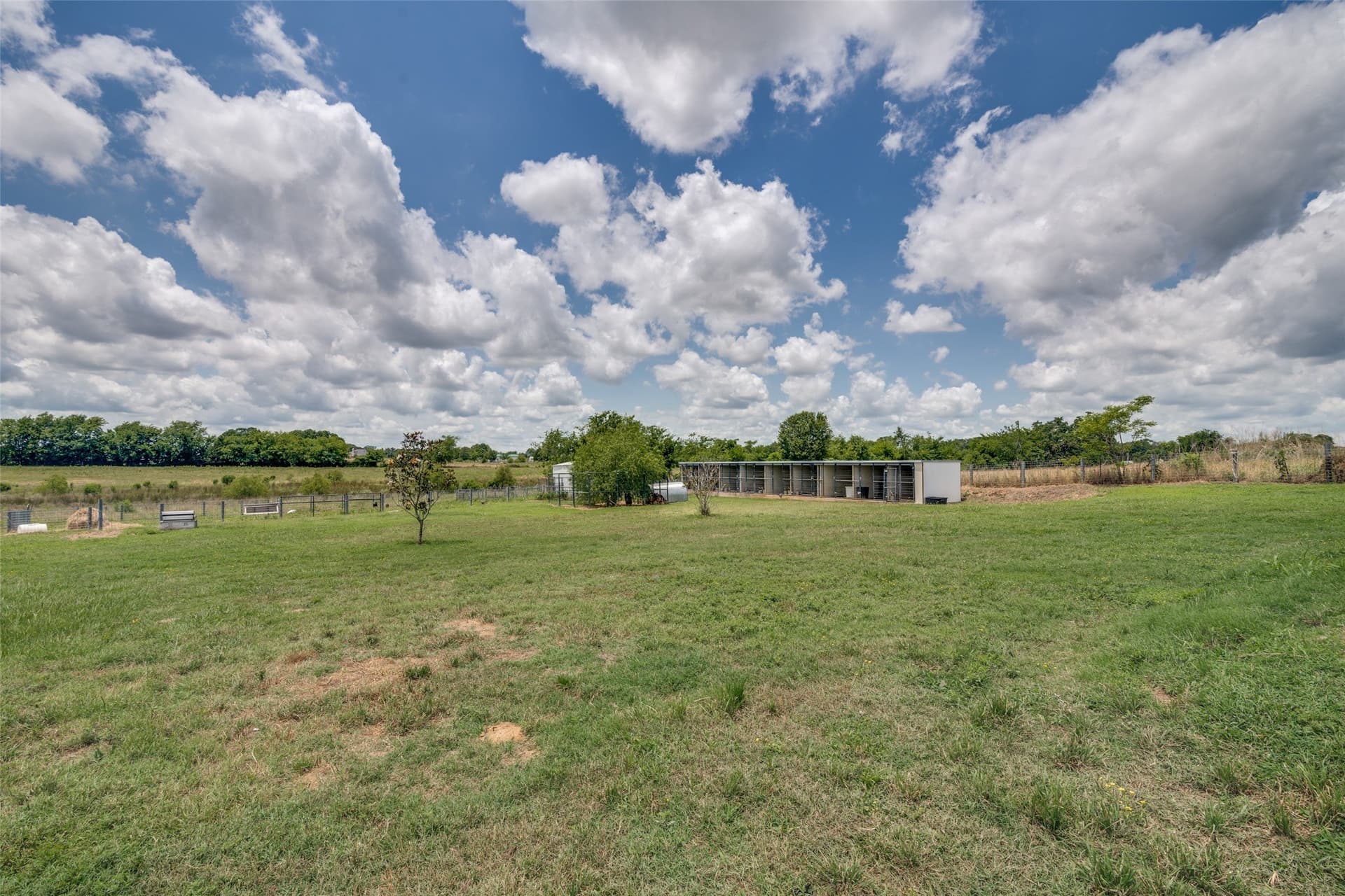 17.65 acres in Van Zandt County gallery image 3