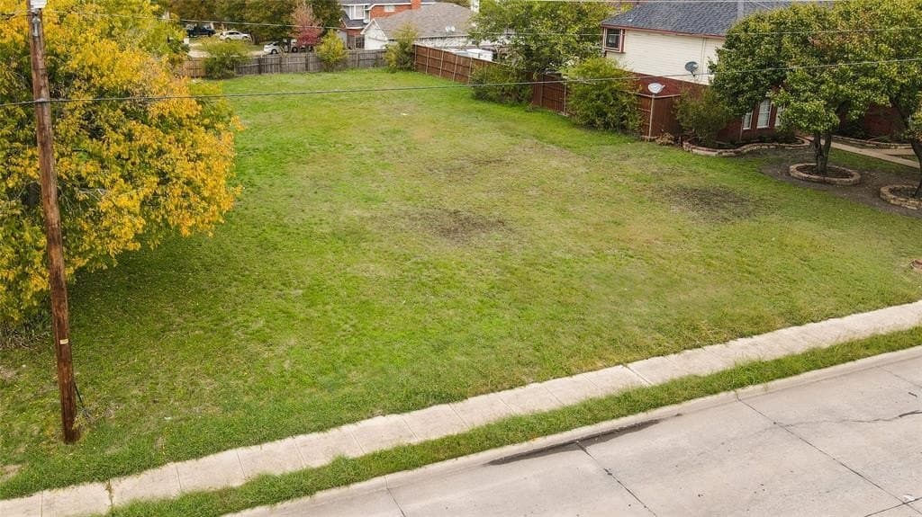 1 acres in Dallas County gallery image 4