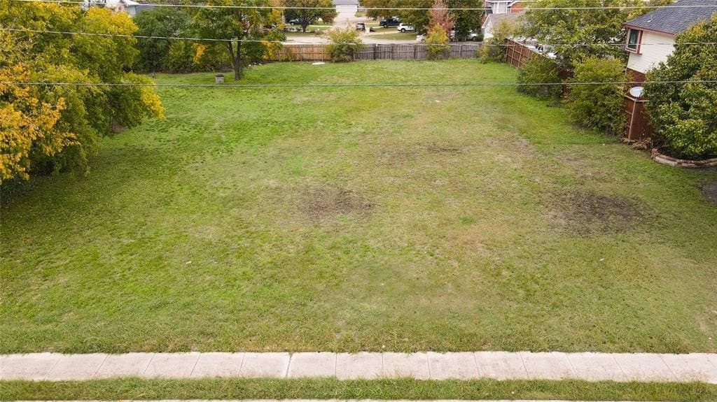 1 acres in Dallas County gallery image 3