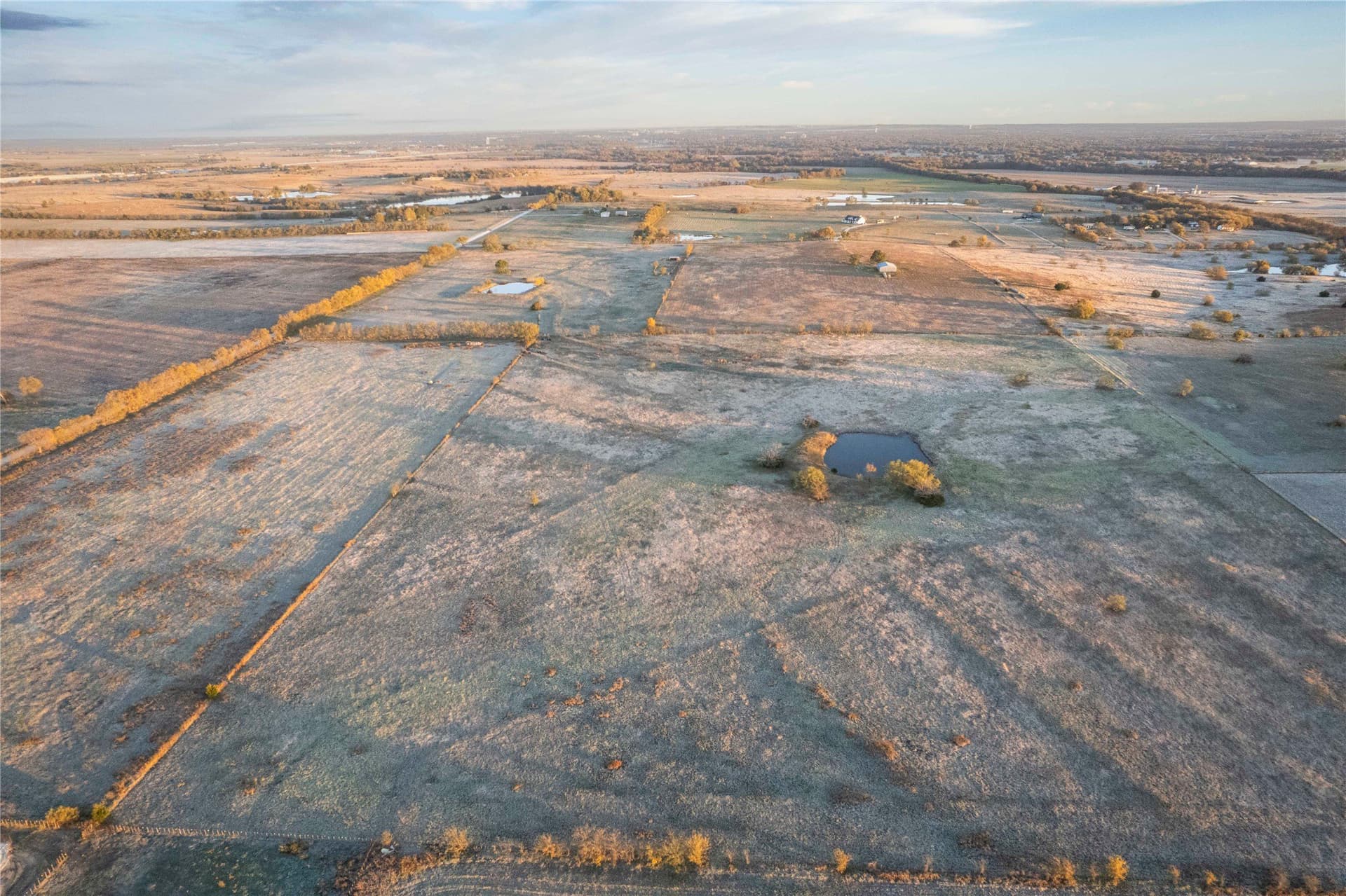 13.5 acres in Cooke County gallery image 4