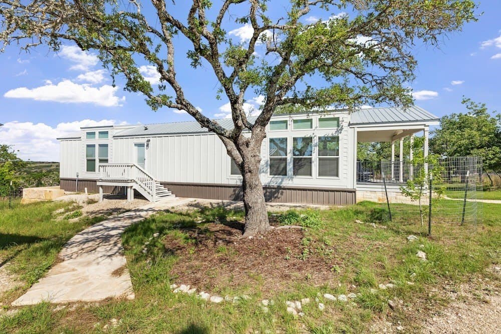 16.26 acres in Gillespie County - photo 49