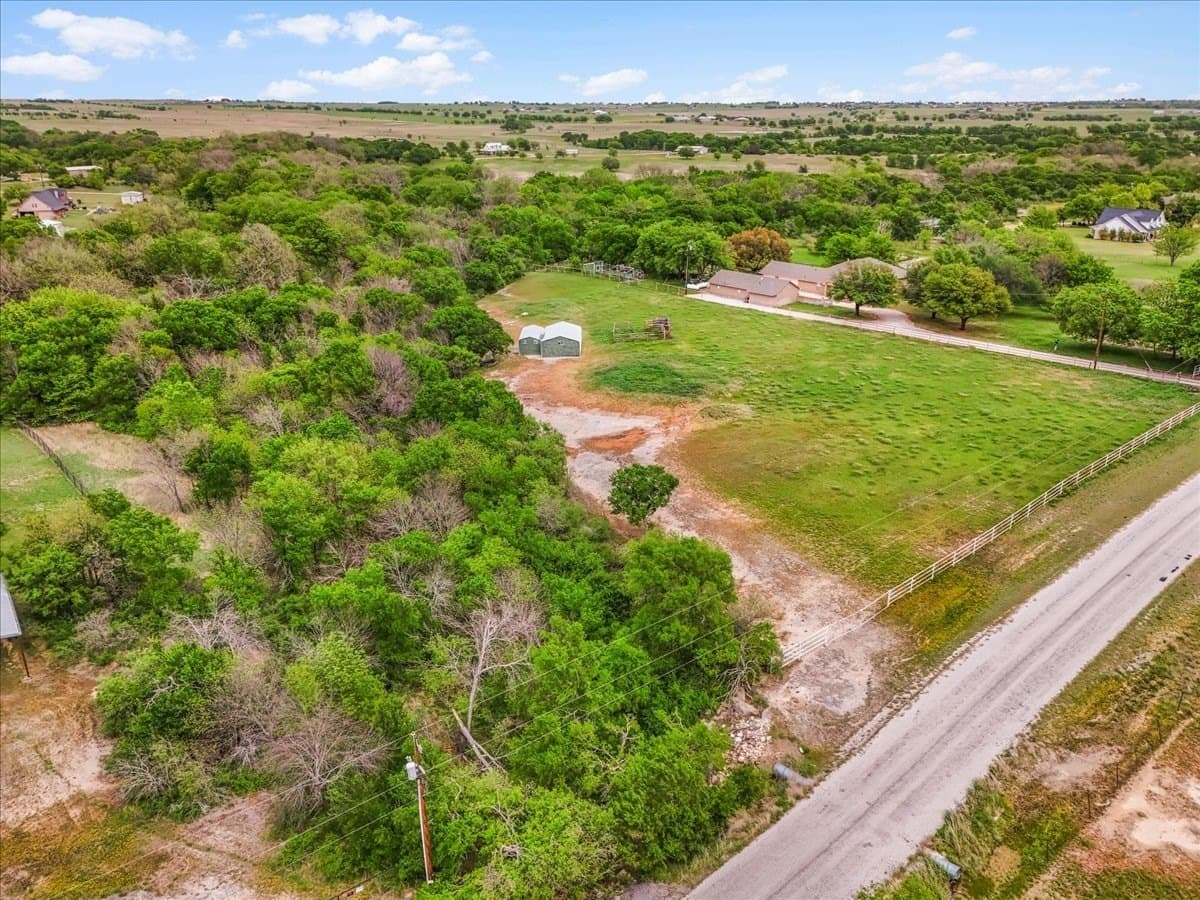 5.02 acres in Wise County gallery image 4
