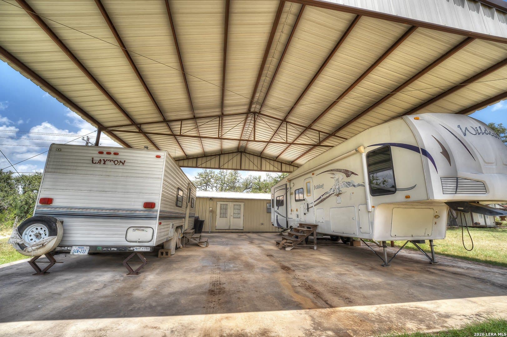1 acres in Real County - photo 6