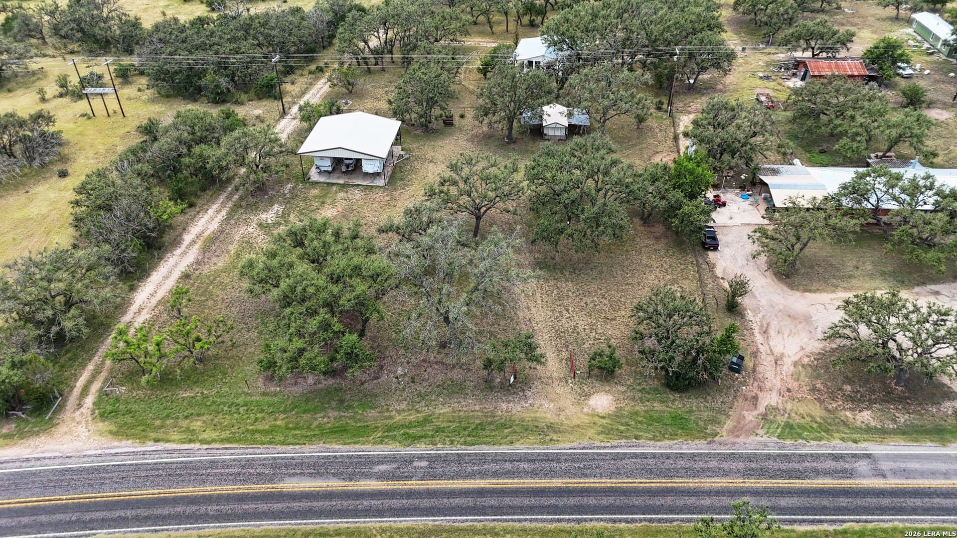 1 acres in Real County - photo 15