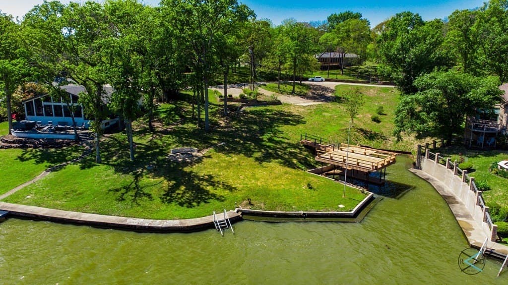 0.4 acres in Henderson County gallery image 3