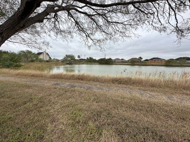 1.76 acres in Kleberg County - photo 12
