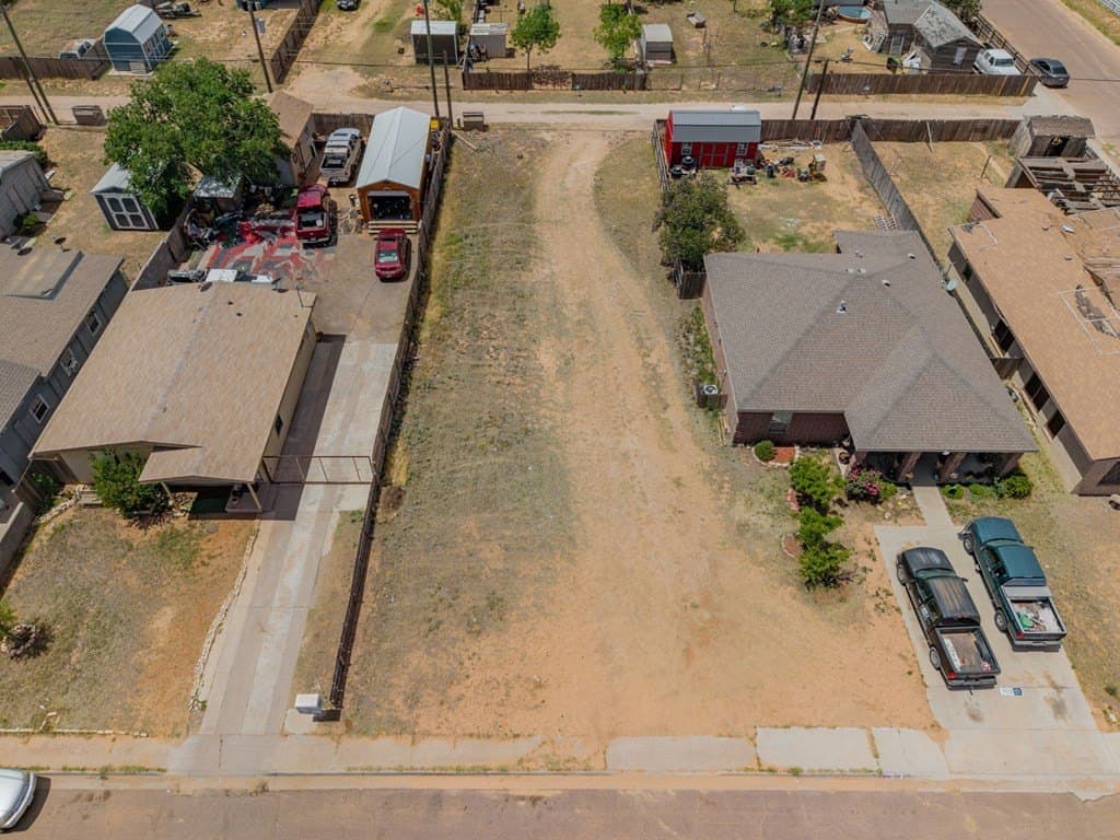 0.16 acres in Midland County gallery image 4