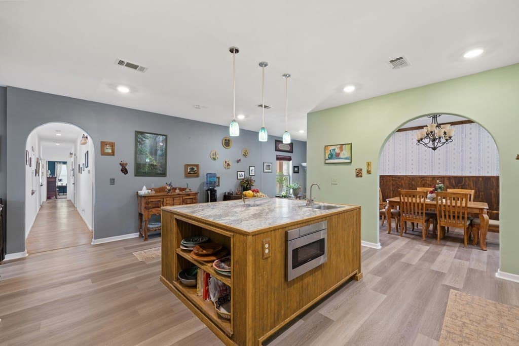 18.96 acres in Hays County gallery image 3