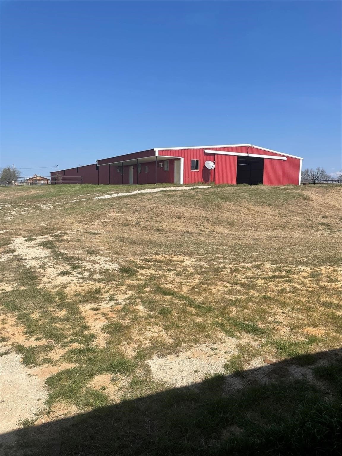 20 acres in Wise County - photo 4