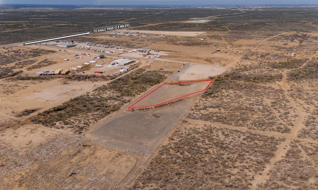 3.38 acres in Maverick County - photo 7