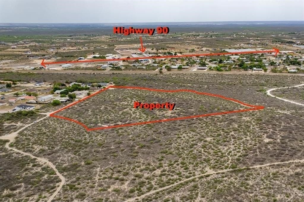 15 acres in Val Verde County