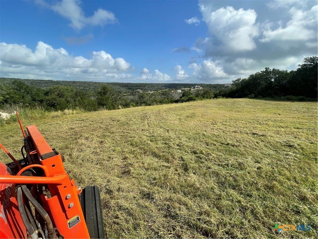 7.68 acres in Comal County - photo 8