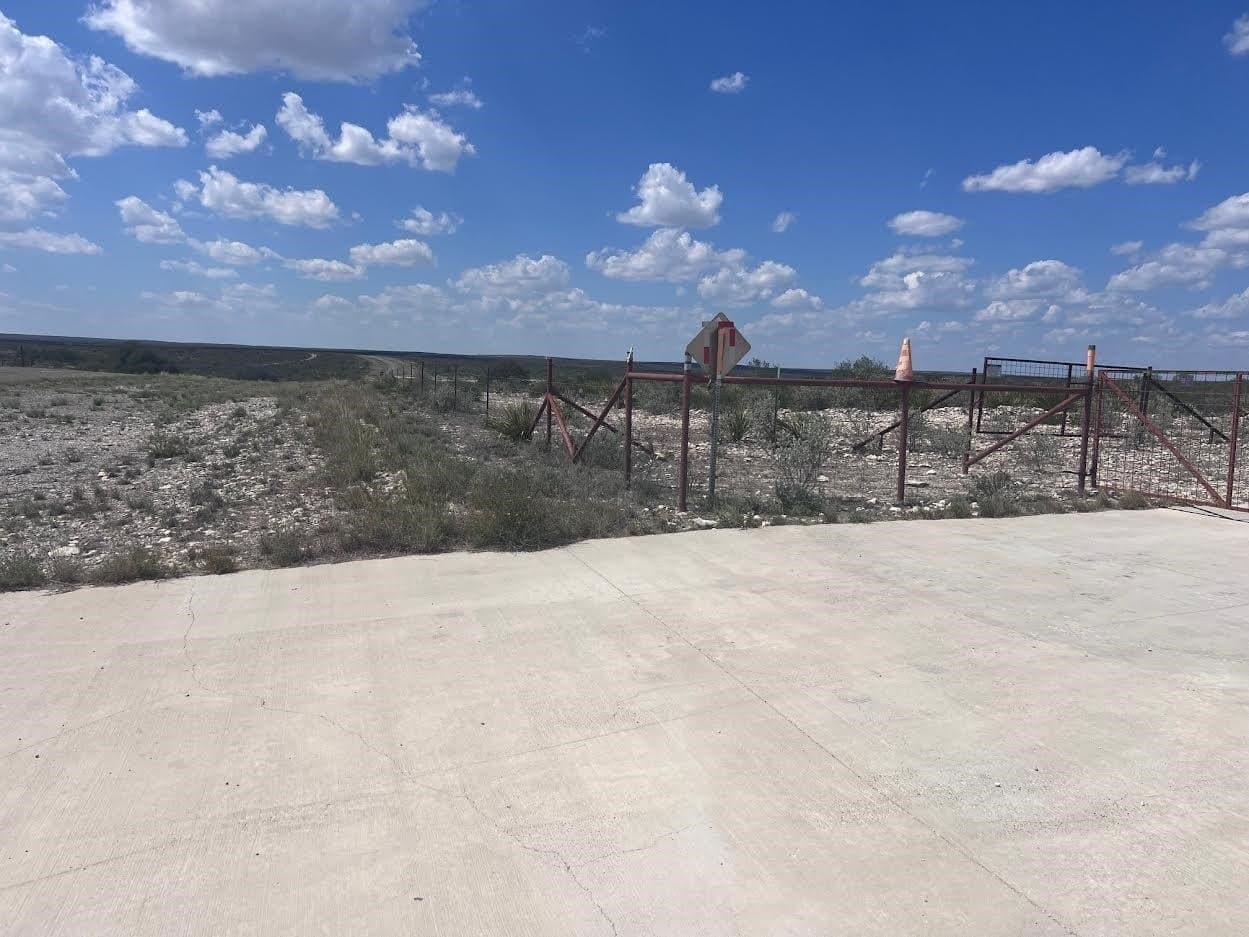36.43 acres in Val Verde County gallery image 3