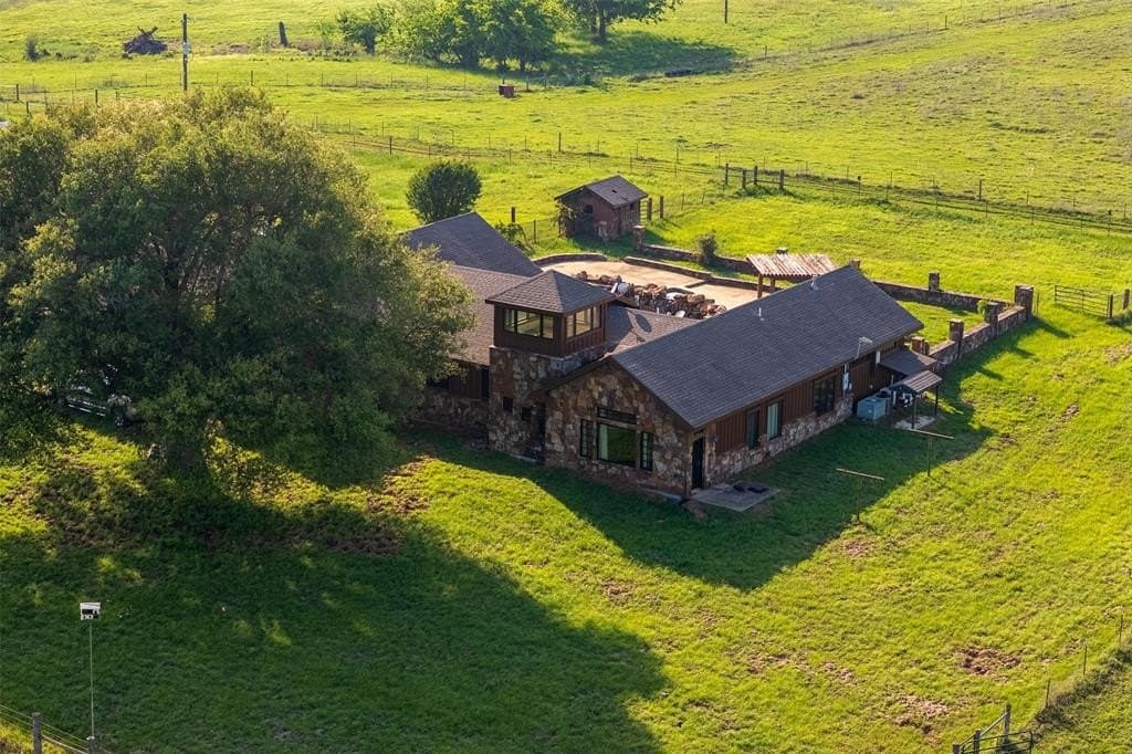 115.72 acres in Anderson County gallery image 3