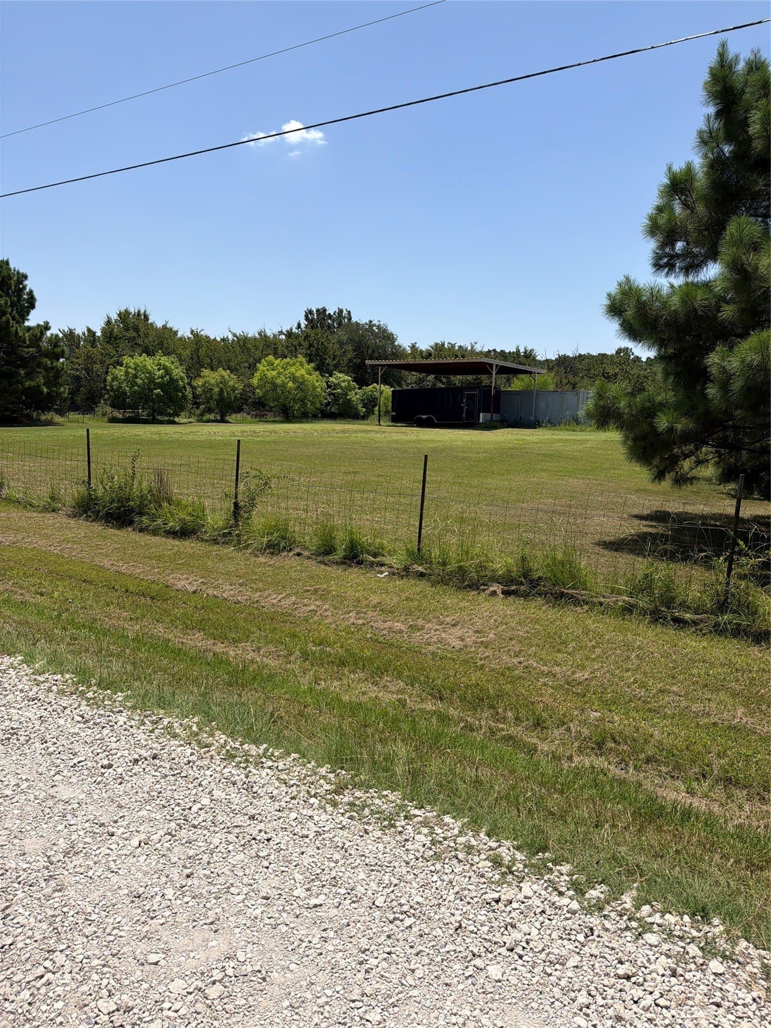 2.2 acres in Hunt County gallery image 2