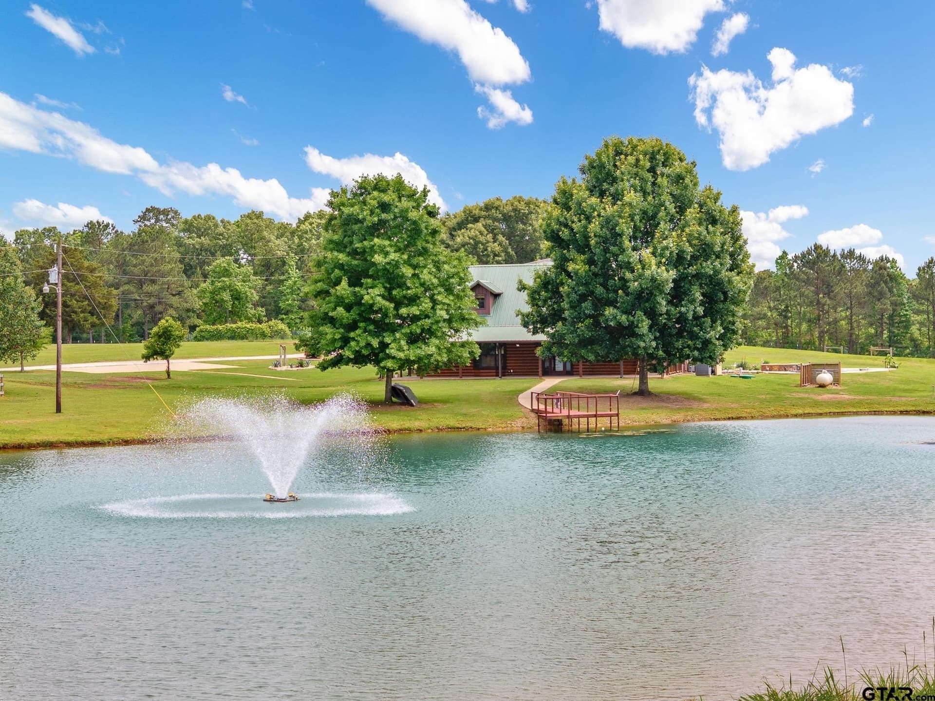 10 acres in Smith County gallery image 2