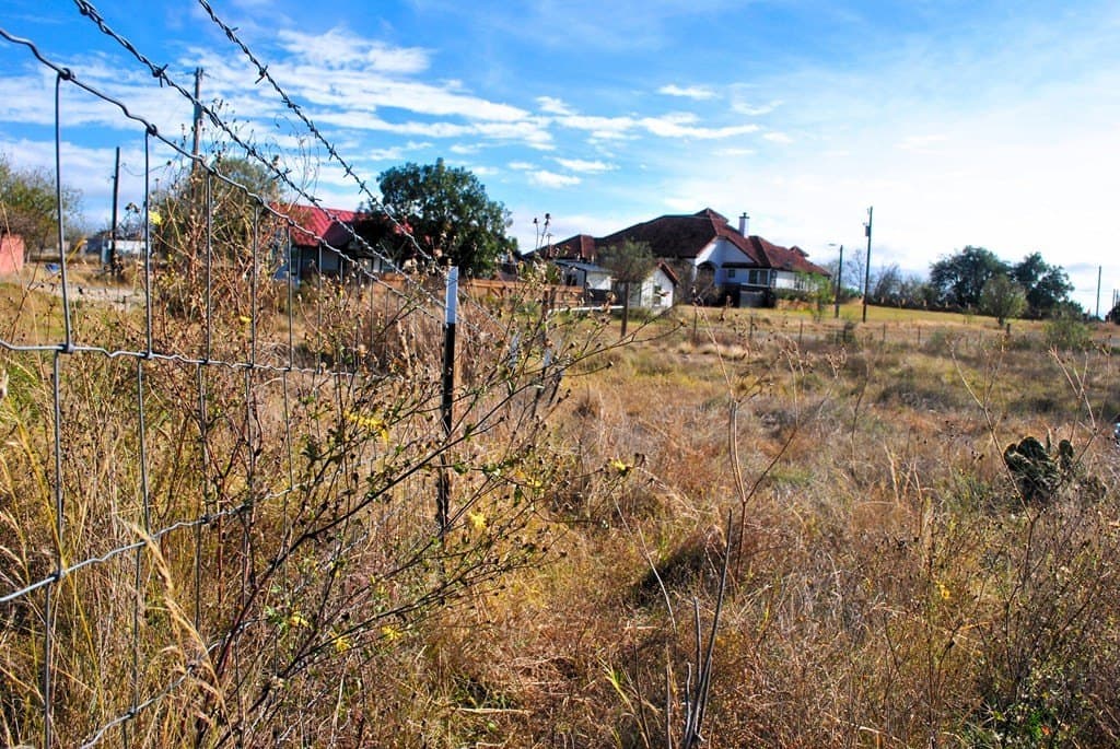 2 acres in Gillespie County - photo 6