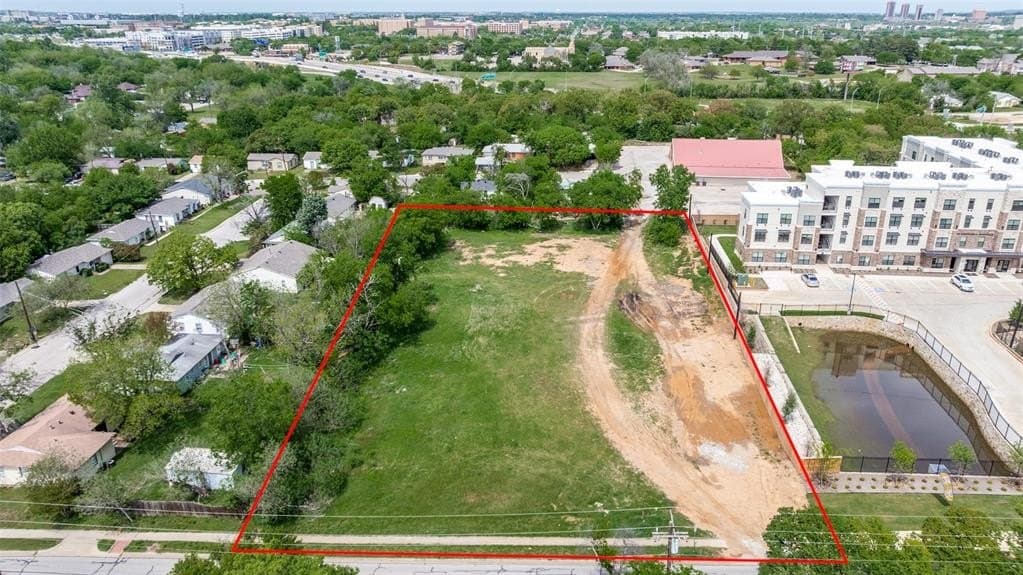 1.21 acres in Denton County