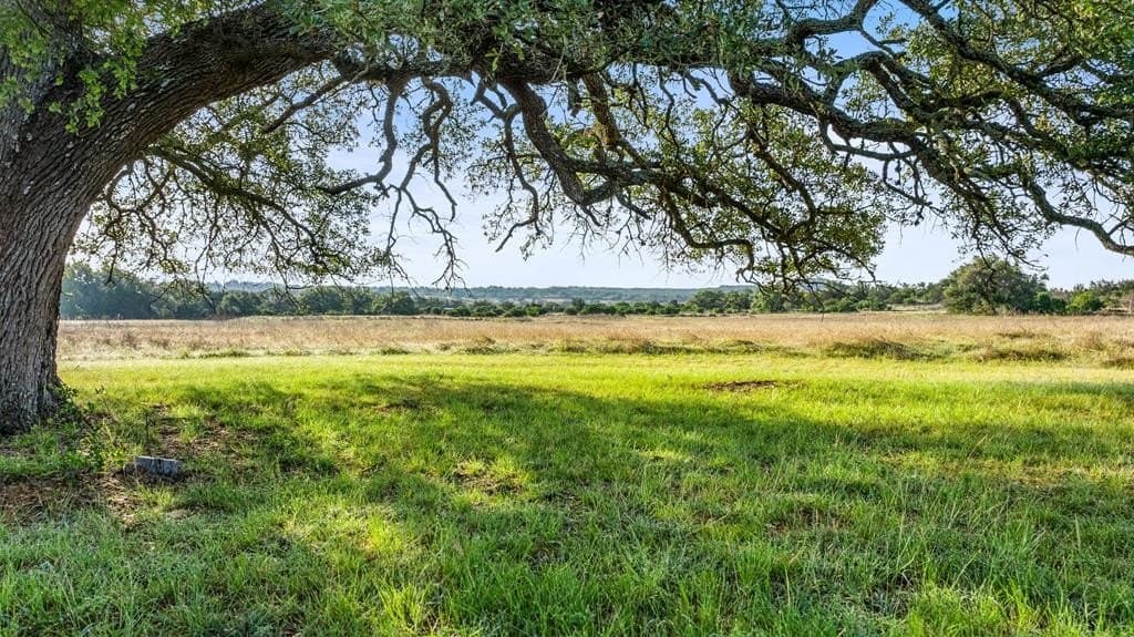 11.01 acres in Blanco County