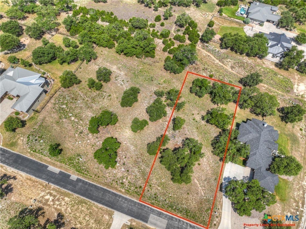 0.55 acres in Comal County - photo 6