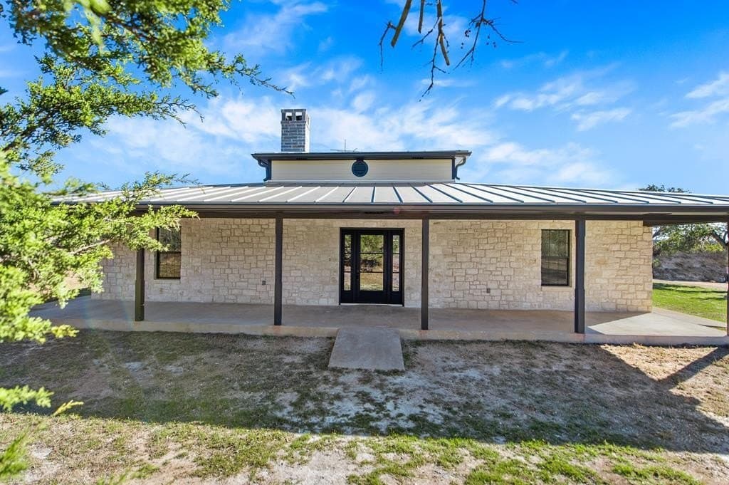 13.35 acres in Gillespie County gallery image 4