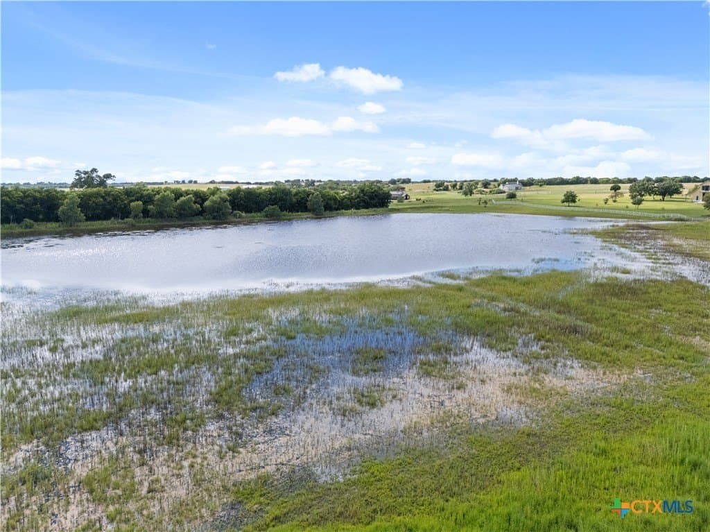 10.01 acres in McLennan County - photo 7