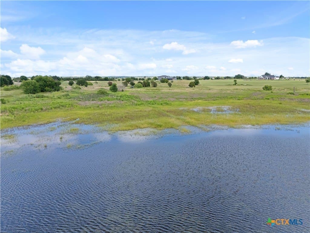 10.01 acres in McLennan County - photo 8