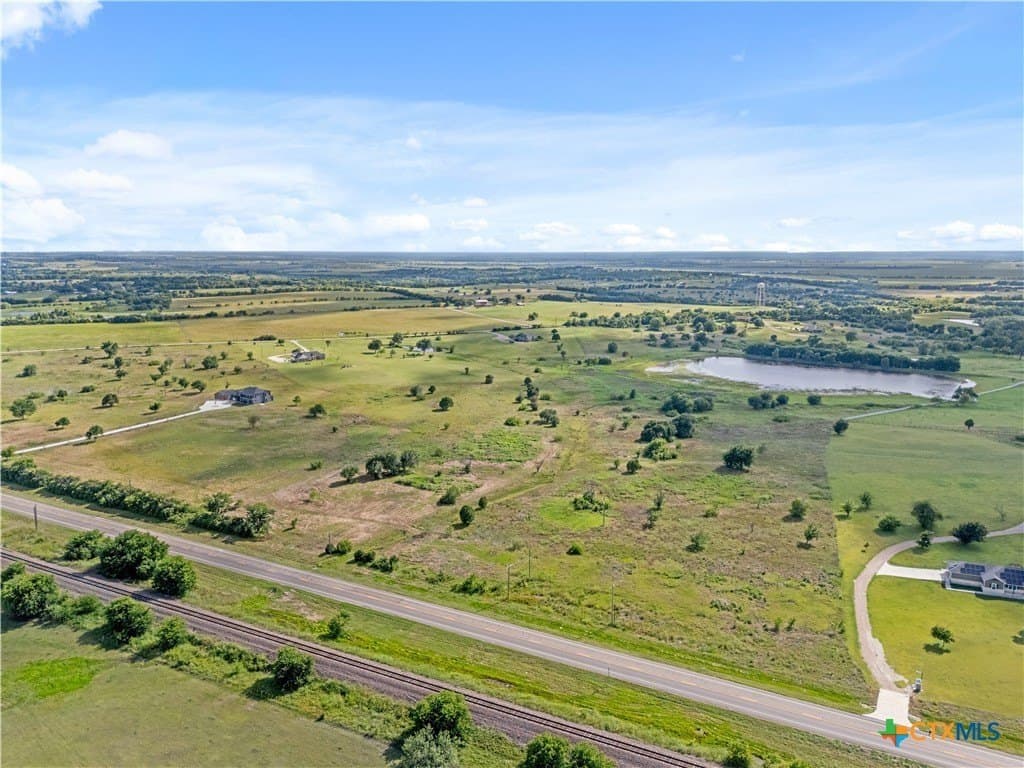 10.01 acres in McLennan County - photo 12