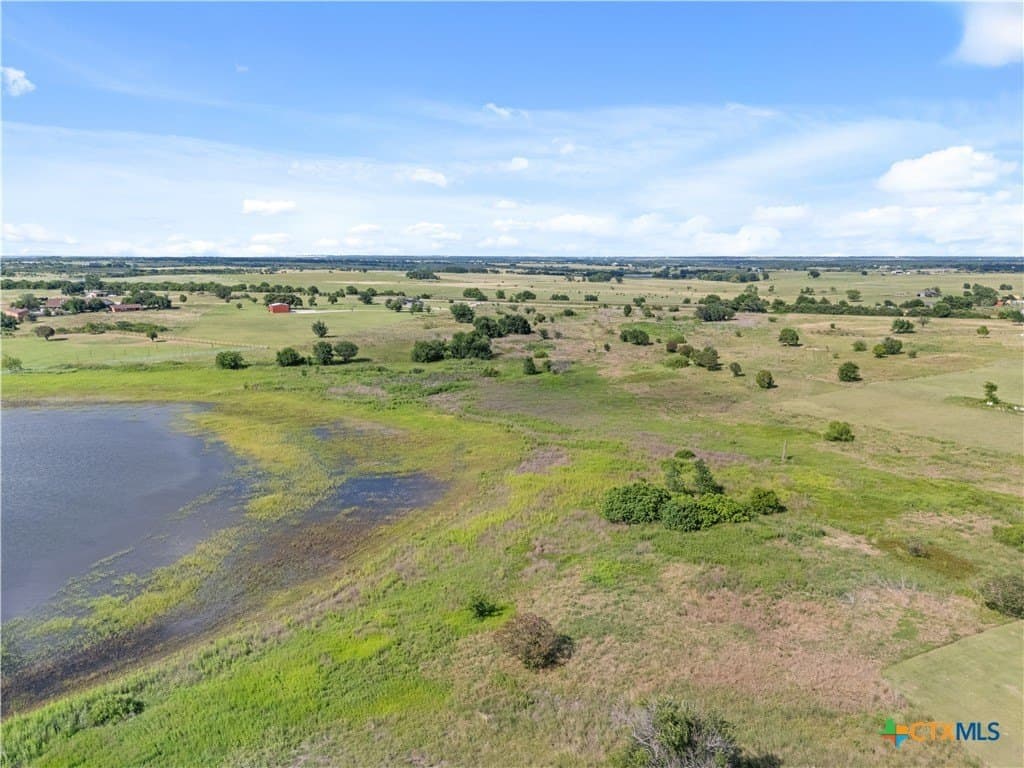 10.01 acres in McLennan County - photo 9