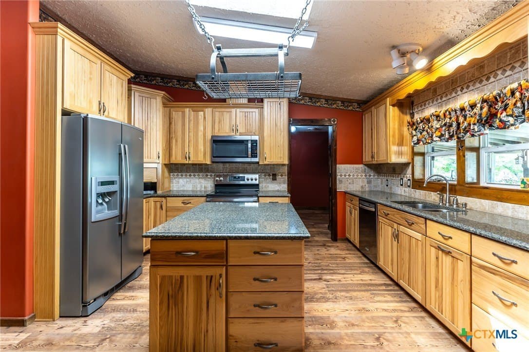 84.32 acres in Lampasas County gallery image 2