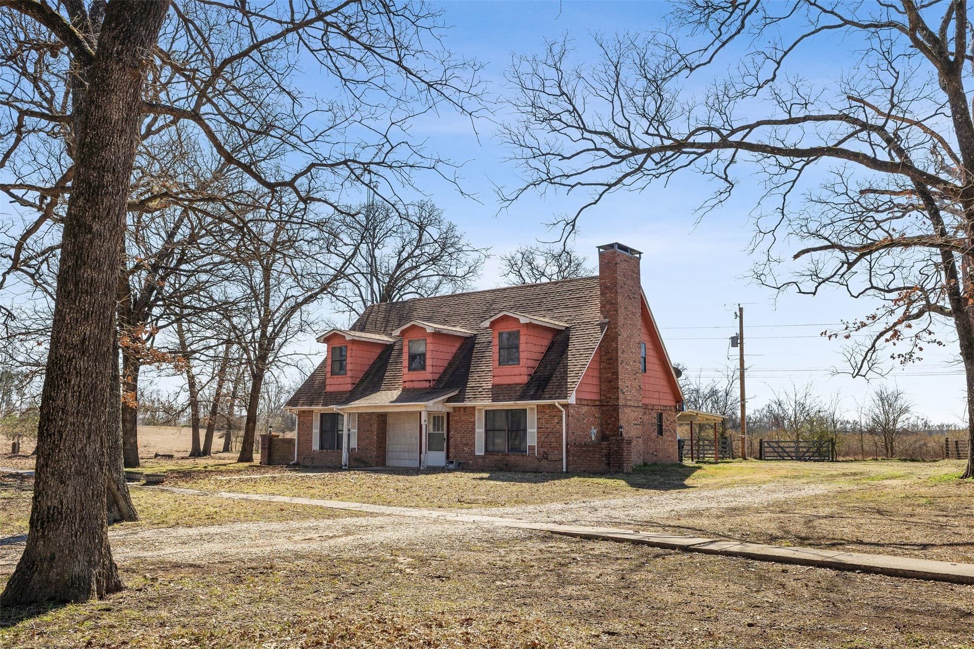 10 acres in Hopkins County - photo 2