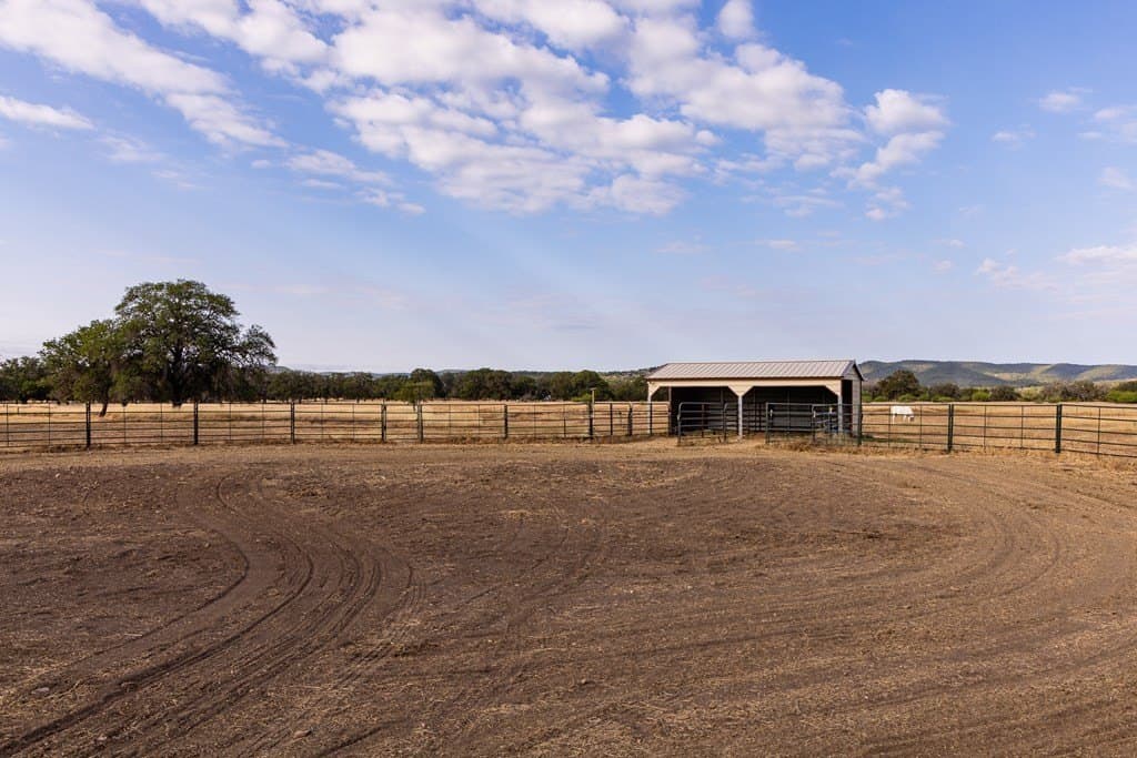 17.65 acres in Bandera County - photo 32
